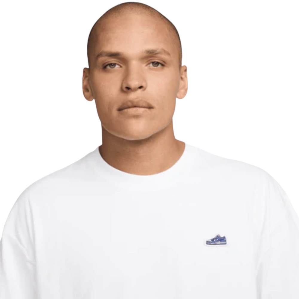 Nike The Nike Tee size large